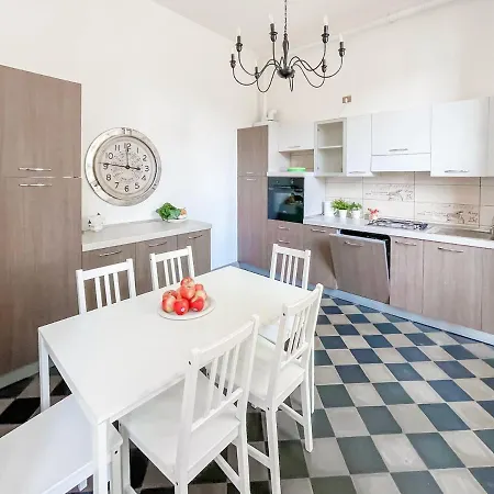 Magic Terrace By Design * Βαρένα